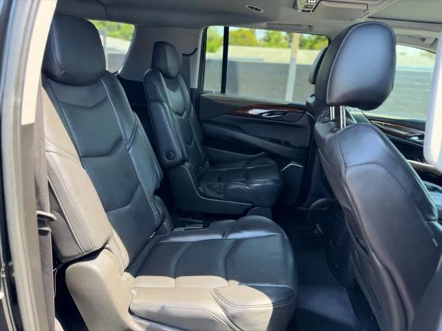 2019 Cadillac Escalade ESV Luxury