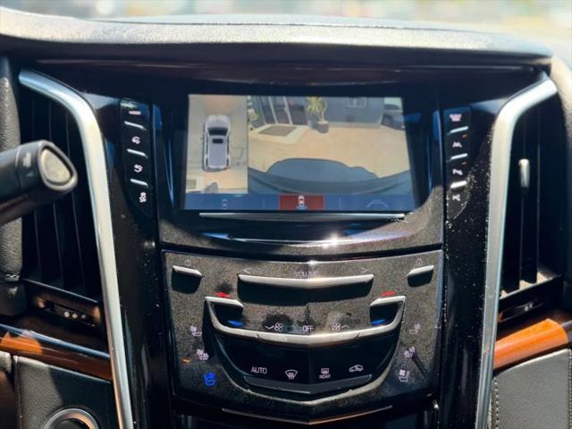 2019 Cadillac Escalade ESV Luxury
