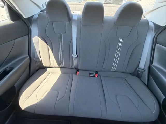 2023 Hyundai Elantra SEL