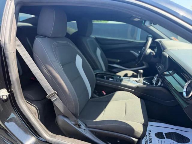 2018 Chevrolet Camaro 1LS