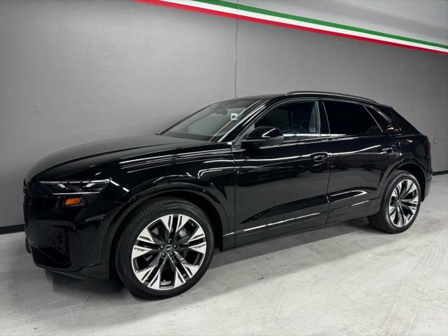 2025 Audi Q8 Premium 55 TFSI quattro
