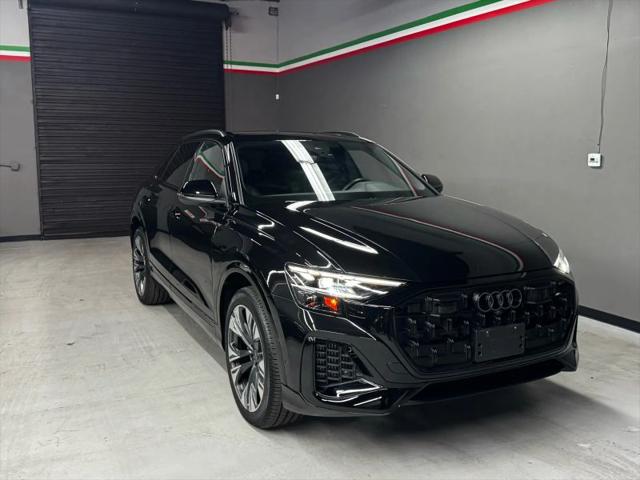 2025 Audi Q8 Premium 55 TFSI quattro