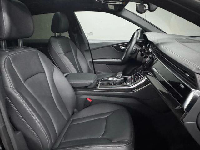 2025 Audi Q8 Premium 55 TFSI quattro