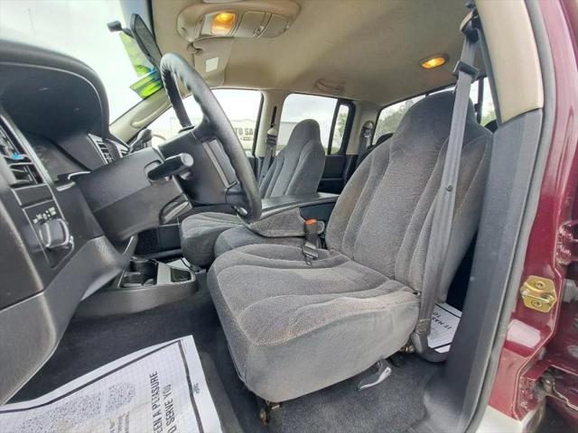 2001 Dodge Dakota Base