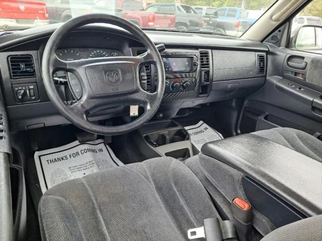 2001 Dodge Dakota Base