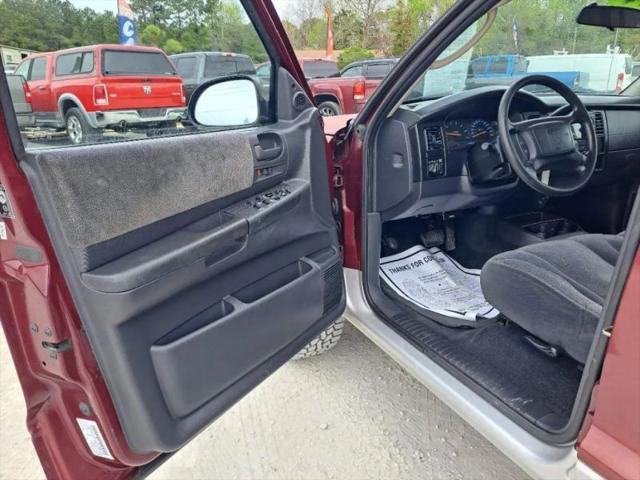 2001 Dodge Dakota Base