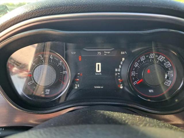 2016 Dodge Challenger SXT Plus
