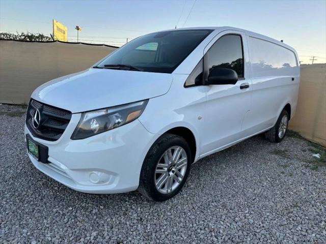 2016 Mercedes-Benz Metris Base