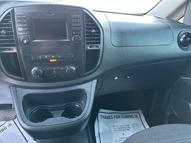 2016 Mercedes-Benz Metris Base