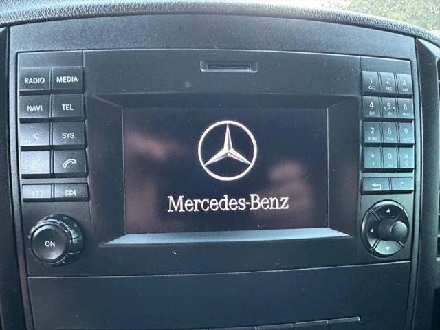 2016 Mercedes-Benz Metris Base