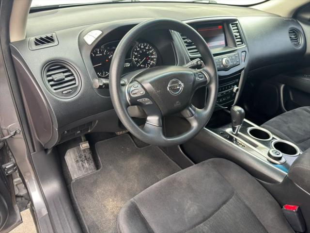 2015 Nissan Pathfinder S