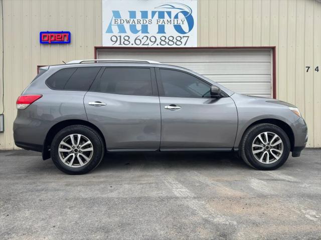 2015 Nissan Pathfinder S