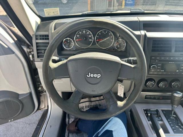 2008 Jeep Liberty Sport
