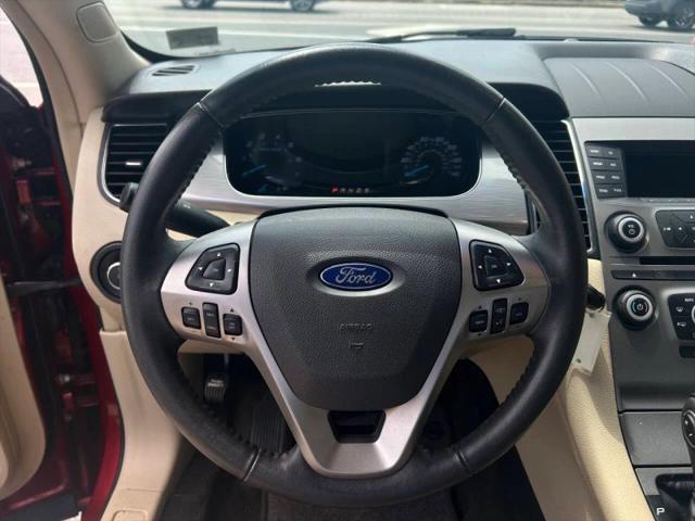 2015 Ford Taurus SEL