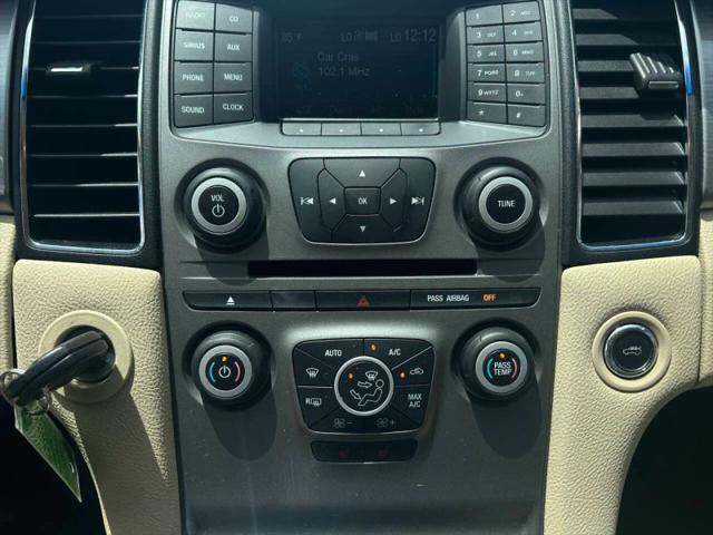 2015 Ford Taurus SEL