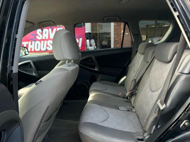 2009 Toyota RAV4 Base