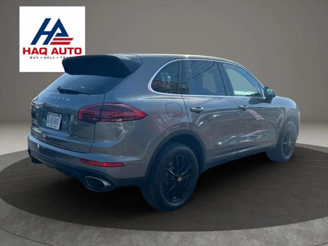 2018 Porsche Cayenne Base