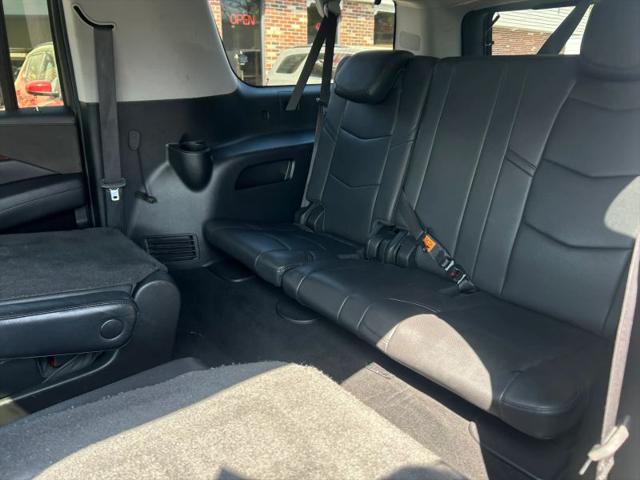 2019 Cadillac Escalade ESV Luxury