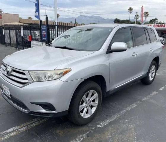 2012 Toyota Highlander Base for sale in Fontana, CA