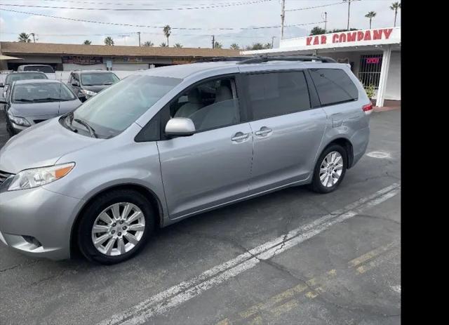2011 Toyota Sienna LE