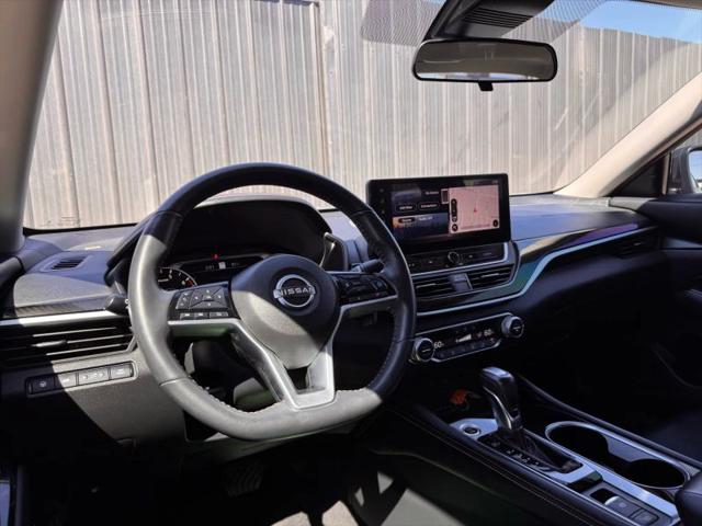 2023 Nissan Altima SR VC-Turbo FWD