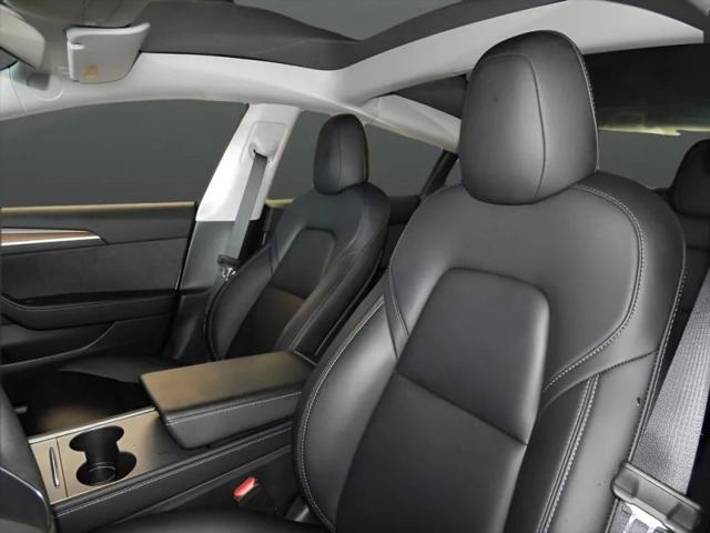 2022 Tesla Model 3 Long Range Dual Motor All-Wheel Drive