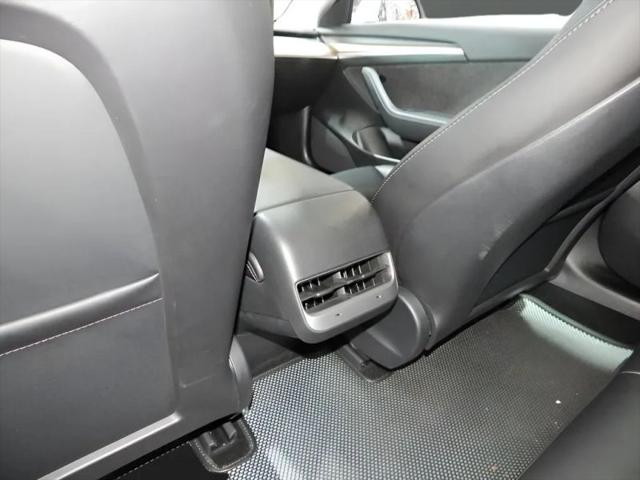 2022 Tesla Model 3 Long Range Dual Motor All-Wheel Drive