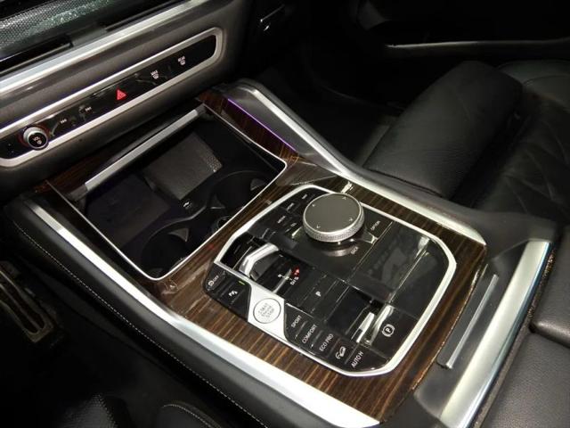 2025 BMW X6 xDrive40i