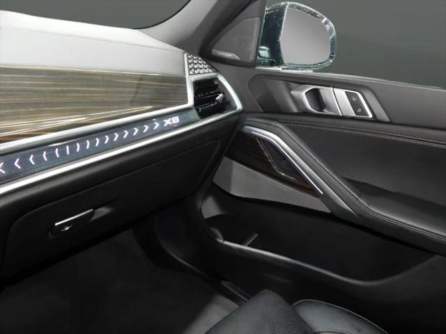 2025 BMW X6 xDrive40i