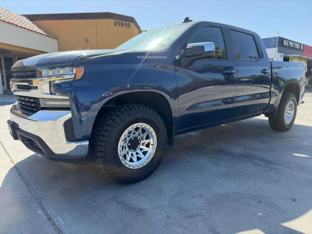 2021 Chevrolet Silverado 1500 4WD Crew Cab Short Bed LT with 2FL