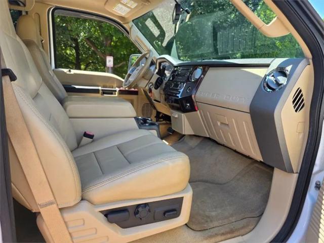 2009 Ford F-350 LARIAT