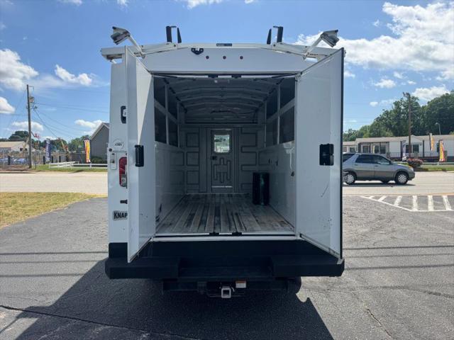 2022 Chevrolet Express Cutaway Work Van