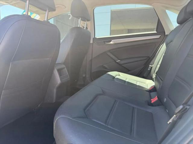 2018 Volkswagen Passat 2.0T S
