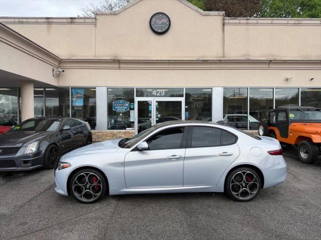 2022 Alfa Romeo Giulia Ti AWD