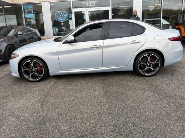 2022 Alfa Romeo Giulia Ti AWD