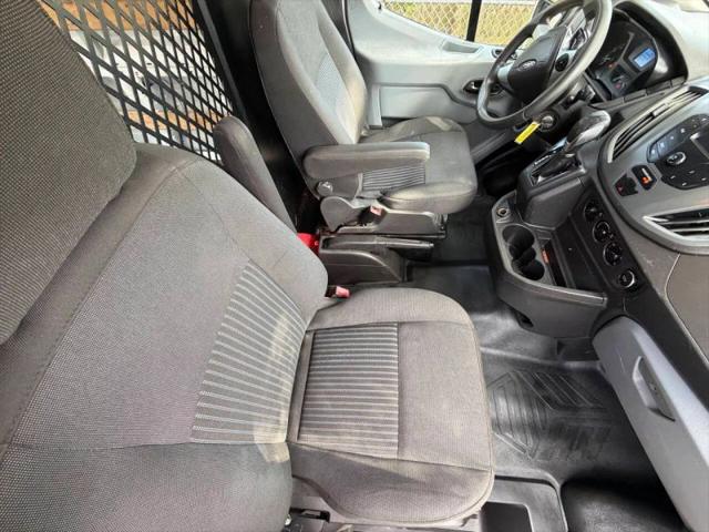 2019 Ford Transit w/Sliding Side Door w/RWB