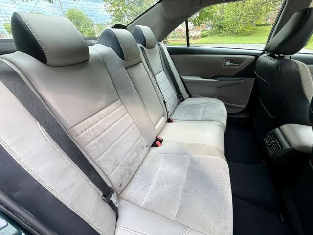 2016 Toyota Camry XSE