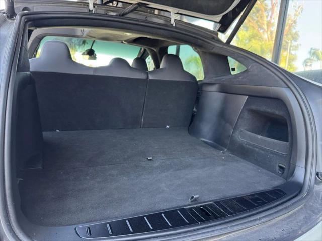 2024 Tesla Model X Long Range