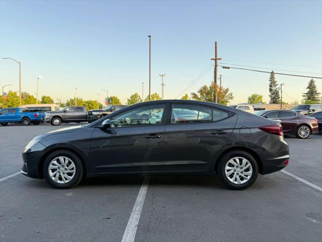 2020 Hyundai Elantra SE