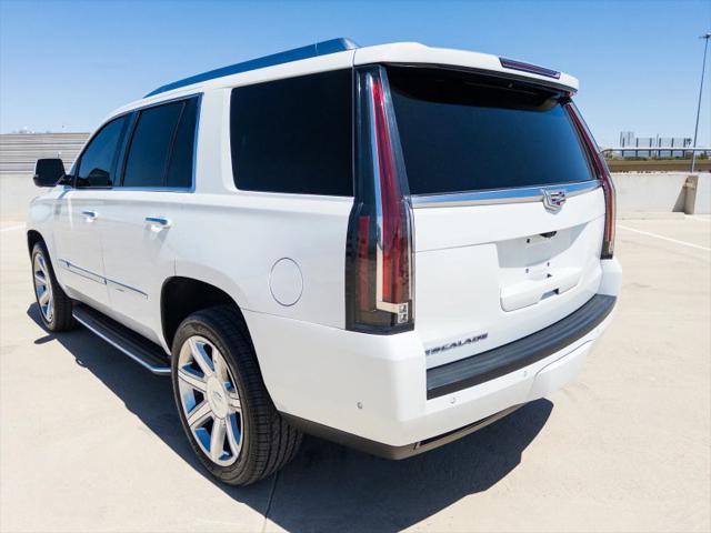 2018 Cadillac Escalade Luxury