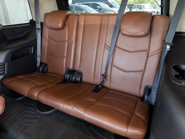 2018 Cadillac Escalade Luxury