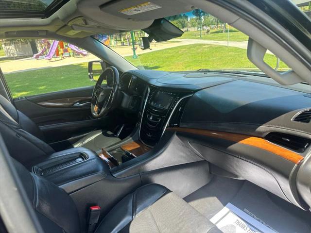 2020 Cadillac Escalade 4WD Premium Luxury
