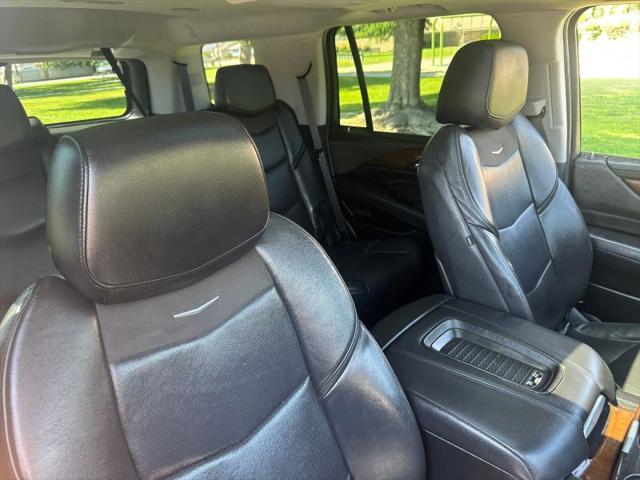 2020 Cadillac Escalade 4WD Premium Luxury