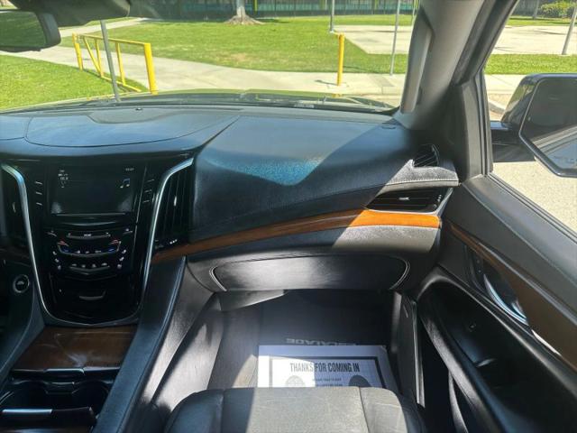 2020 Cadillac Escalade 4WD Premium Luxury