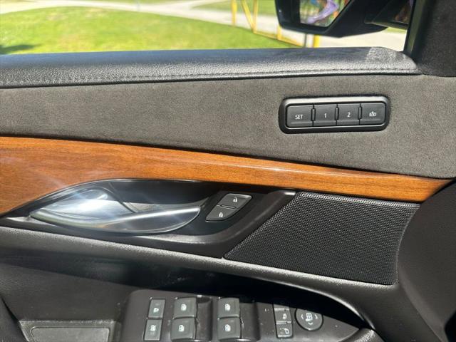 2020 Cadillac Escalade 4WD Premium Luxury