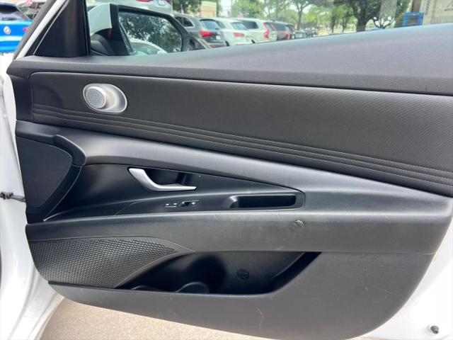 2021 Hyundai Elantra SEL