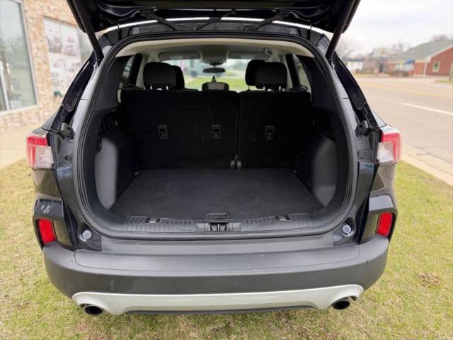 2021 Ford Escape SE