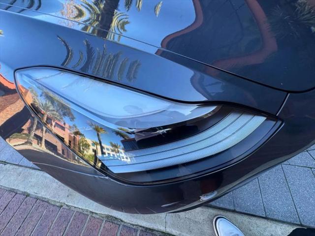 2022 Tesla Model 3 Long Range Dual Motor All-Wheel Drive