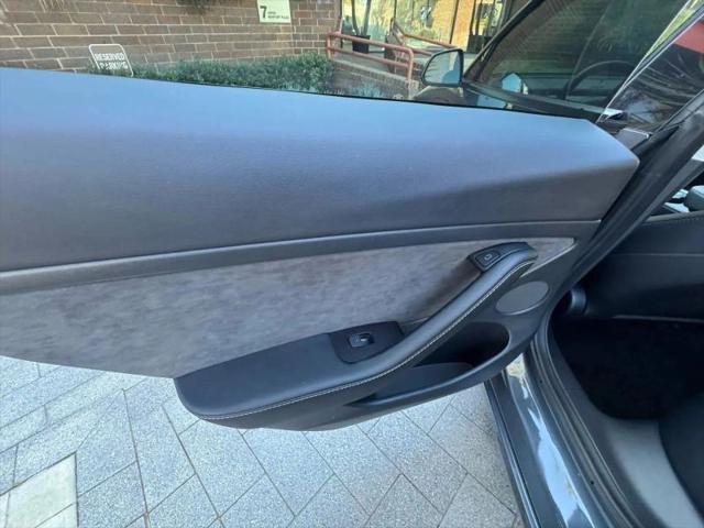 2022 Tesla Model 3 Long Range Dual Motor All-Wheel Drive