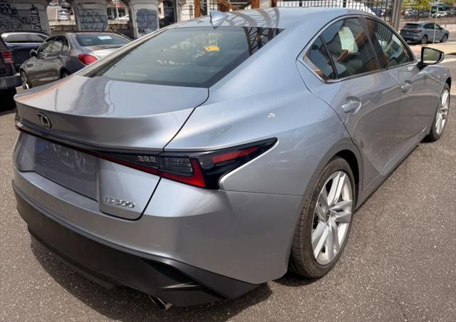 2023 Lexus IS 300 300